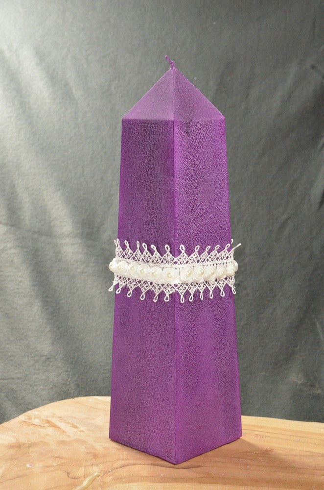 XXL Obelisk kaars, 34 cm in PAARS POLYMICO H; 34 cm