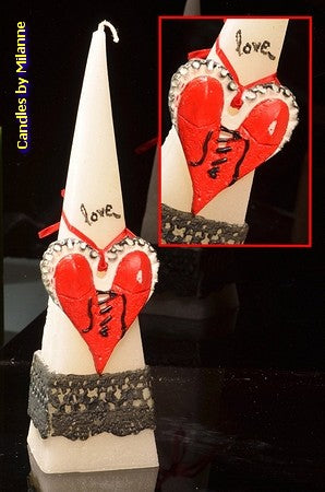 Love kaars, Piramide 24 cm